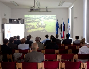 Veleposlaniki - obisk-29.jpg Veleposlaniki - obisk-29.jpg