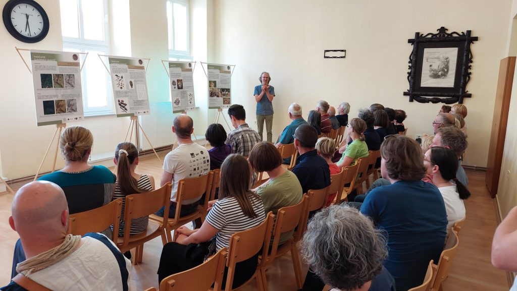 Odprtje razstave "Tisočletje slavinskih gradišč".