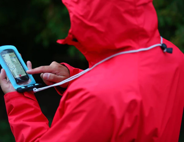 Nepremočljiv etui za telefon - Image 6