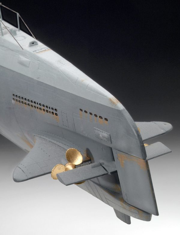 Revell German Submarine TYPE XXI - Image 2