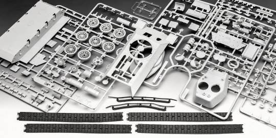 Revell T-34/85 - Image 7