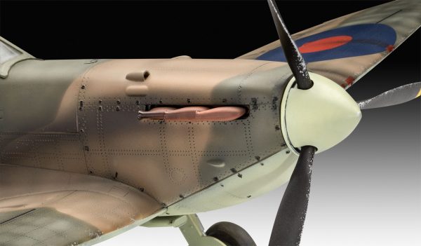 Revell Spitfire Mk.II "Aces High" Iron Maiden - slika 3