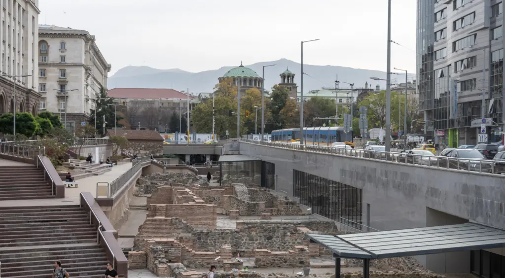 Ostanki antične Serdice v središču Sofije (Foto: Boštjan Kurent)