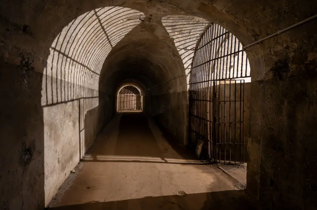 Notranjost tunelo v "Kleine Berlin". Foto Boštjan Kurent