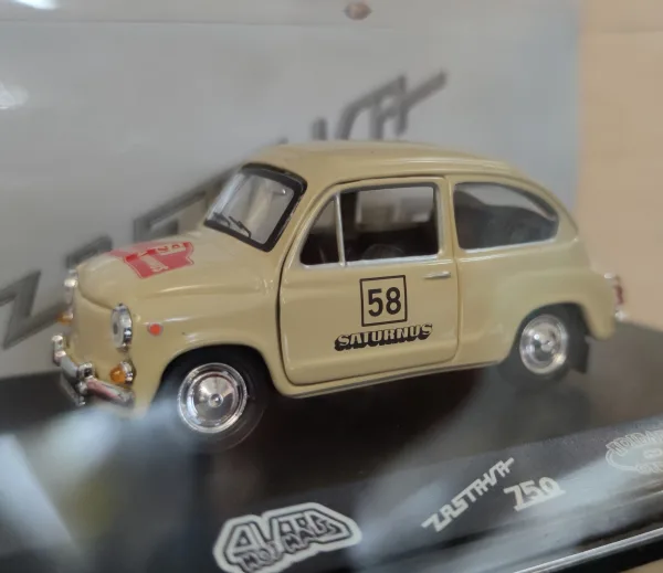 Model Zastava 750 "FIČO" več barv, 8 cm - Image 14
