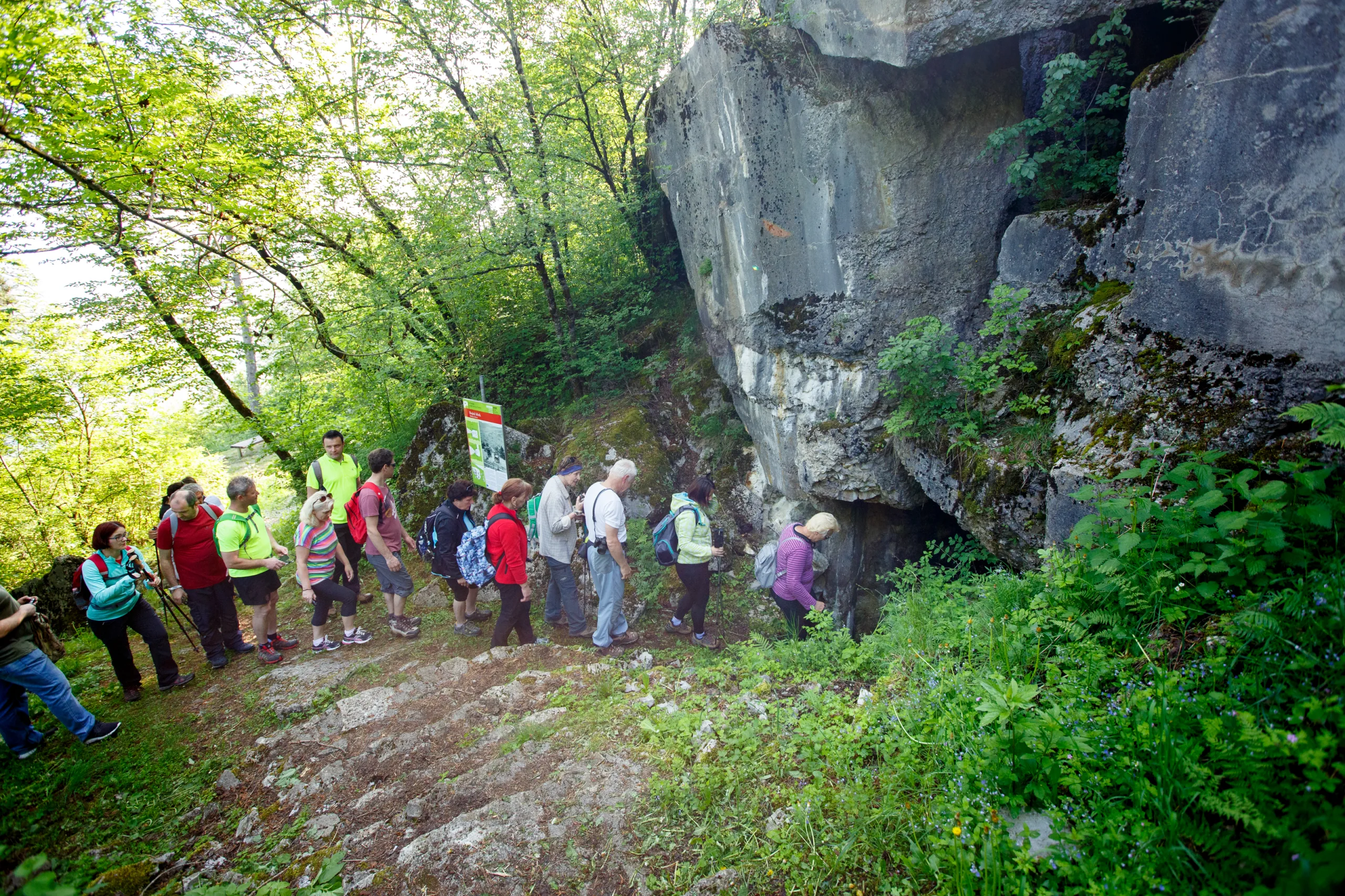 Pohod po Krožni poti vojaške zgodovine