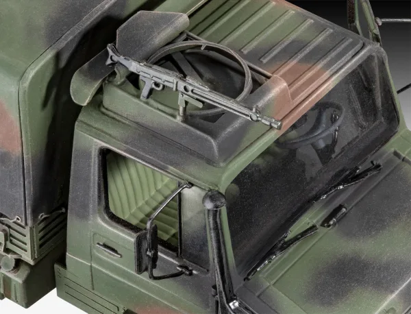 Revell Unimog 2t milgl - slika 4